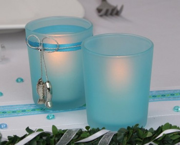 Windlichtglas, Teelichtglas in vielen Farben mit Band und kleinen Fischen - B1