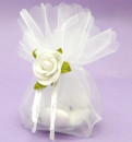 Gastgeschenk Organzas�ckchen mit einer Rose
