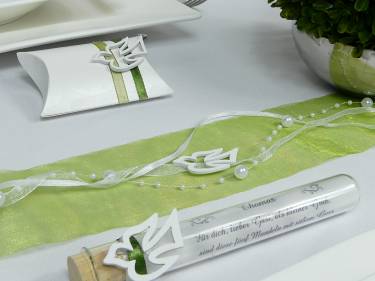Mustertisch 1c zur Kommunion und Konfirmation, Gastgeschenk - Tischdeko-online