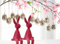 Preview: Sitzender Osterhase – Beflockte Dekofigur in 4 Farben - 2