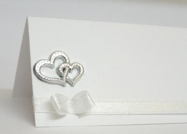 Tischdekoration und Gastgeschenk - Tischkarte Zwei Herzen -  2