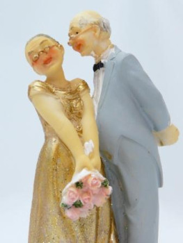 Tortenfigur Rosenstrauß zur Goldenen Hochzeit 2