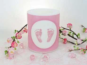 Kerze mit kleinen Babyfüßchen - rosa
