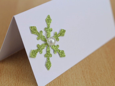 Platzkarte, Tischkarte mit einer Glitzerschneeflocke - B3
