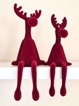 Elchfigur zu Weihnachten kaufen, Deko Elch sitzend, skandinavische Weihnachtsdekoration, Kantenhocker Elch, Weihnachtsdeko Elchfigur