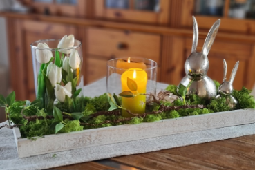 Preview: Hochwertige Osterdeko Hase silber glänzend 24 cm moderne Skulptur