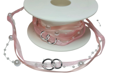 Band mit Ringen und Perlen in vielen Farben