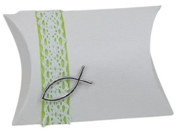 Gastgeschenk Kissen mit Spitze und einem Fisch - B1