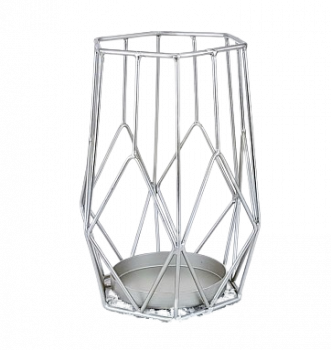 Geometrischer Kerzenhalter aus Metall in der Farbe Silber - 1