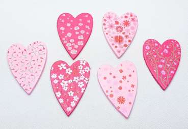 Streuherzen aus Holz rosa/pink mit Mustern - 3