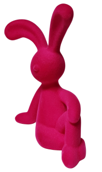 Preview: Pinker Osterhase als moderner Blickfang auf einem Regal in frühlingshafter Dekoration