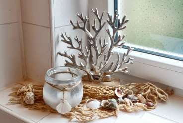 Große Alu-Koralle auf Holz, 22 cm