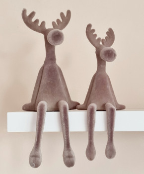 Elchfigur Weihnachten, Deko Elch sitzend, skandinavische Weihnachtsdekoration, Kantenhocker Elch, Weihnachtsdeko Elchfigur