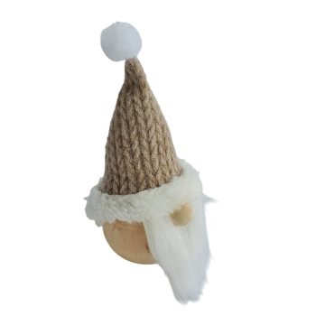 Wichtel mit einer Strickmütze - 2