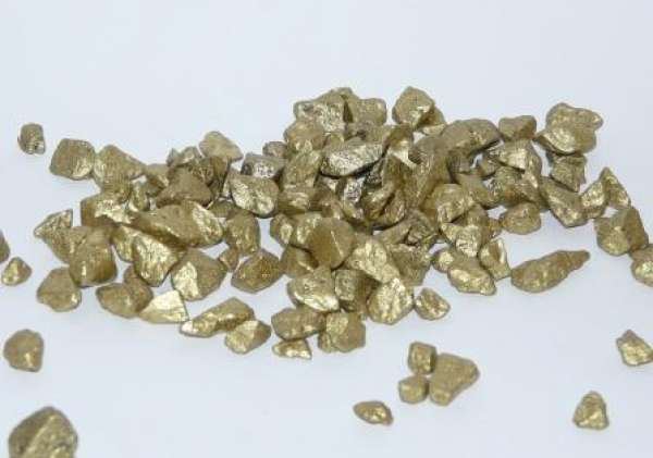 Granulat/Dekosteine grob in Gold oder Silber (500 g)