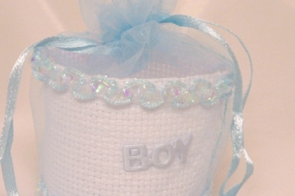 Baby-Geschenkkörbchen blau und rosa 3