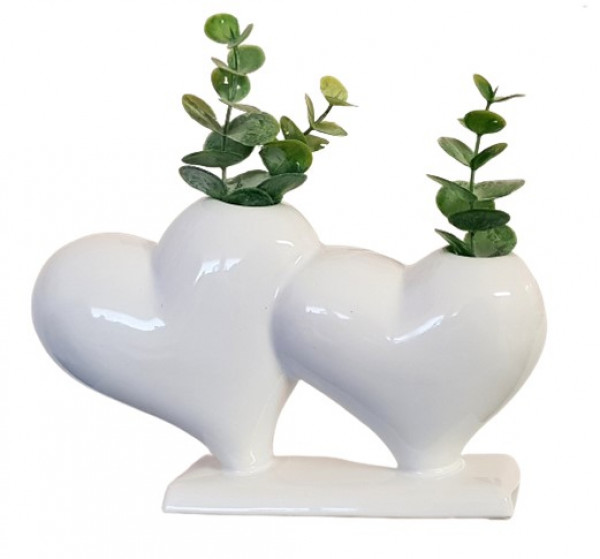 Eine weiße Keramikvase "Alena" - zwei glasierte Herzen auf einem Sockel - 1 Eine weiße Keramikvase "Alena" - zwei glasierte Herzen auf einem Sockel - 1