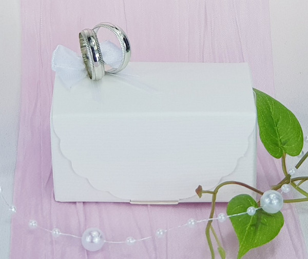Gastgeschenk Truhe mit Ringen 2
