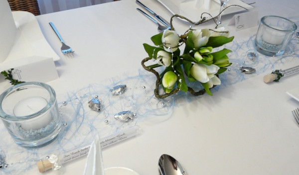 Gastgeschenk Glasröhrchen mit einem Kelch 5 Gastgeschenk Glasröhrchen mit einem Kelch 5