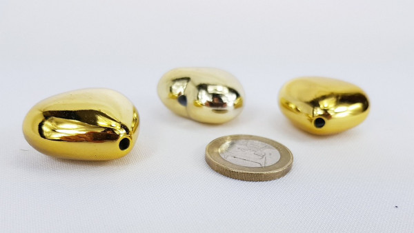 10  Goldherzen zum Streuen