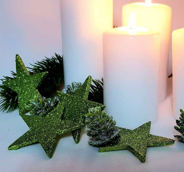 Weihnachtsdeko - 5 glitzernde, grüne Streusterne - 5 Weihnachtsdeko - 5 glitzernde, grüne Streusterne - 5