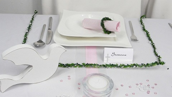 Tischgirlande - flexible Girlande aus Kunst-Buchs mit Perlen  4