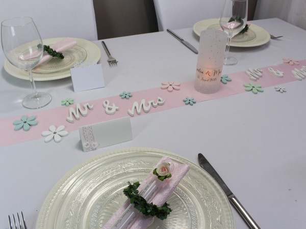 Streudeko Mr. & Mrs. - Dekoidee für den Hochzeitstisch - 3