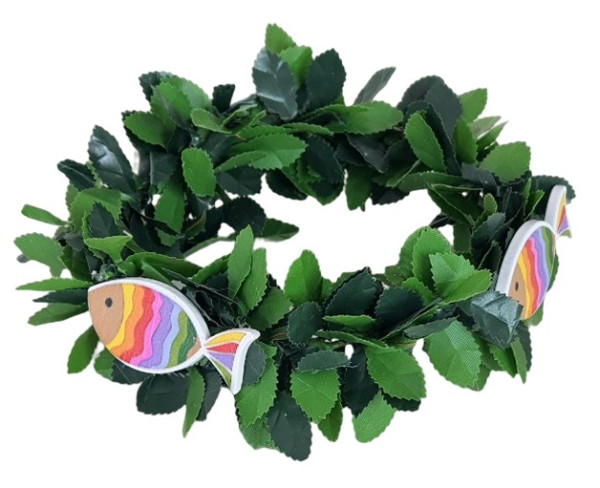 Tropfschutz, Tropffänger aus Rosenblättern mit 3 Fischen in Regenbogenfarben - 2 Tropfschutz, Tropffänger aus Rosenblättern mit 3 Fischen in Regenbogenfarben - 2