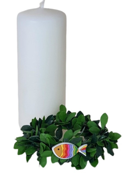 Tropfschutz, Tropffänger aus Rosenblättern mit 3 Fischen in Regenbogenfarben - 3 Tropfschutz, Tropffänger aus Rosenblättern mit 3 Fischen in Regenbogenfarben - 3