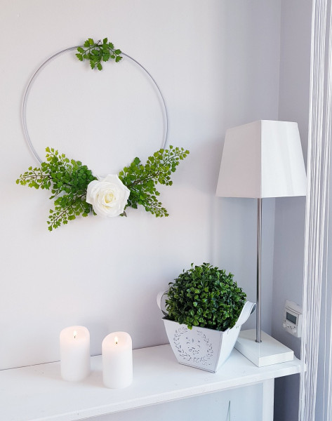 Blumenring, Blumenhänger mit einer Rose und Farnen - 4 Blumenring, Blumenhänger mit einer Rose und Farnen - 4