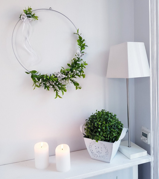 Blumenring mit Buchs und Schmetterlingen - 4 Blumenring mit Buchs und Schmetterlingen - 4
