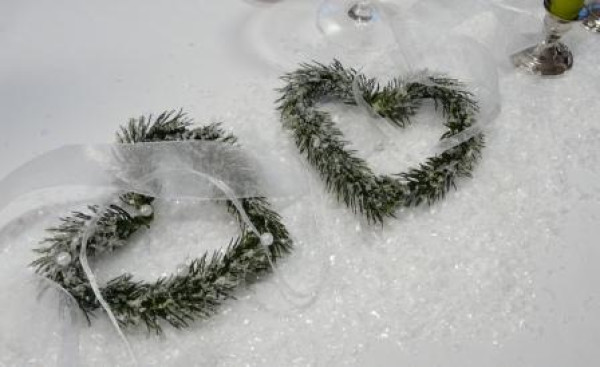 Winterherz mit Schnee - beschneites Tannen-Herz 4